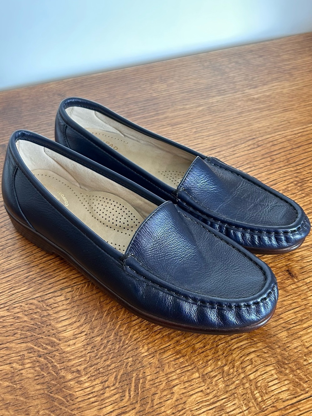 SAS SIMPLIFY NAVY LOAFER LEATHER MADE IN USA